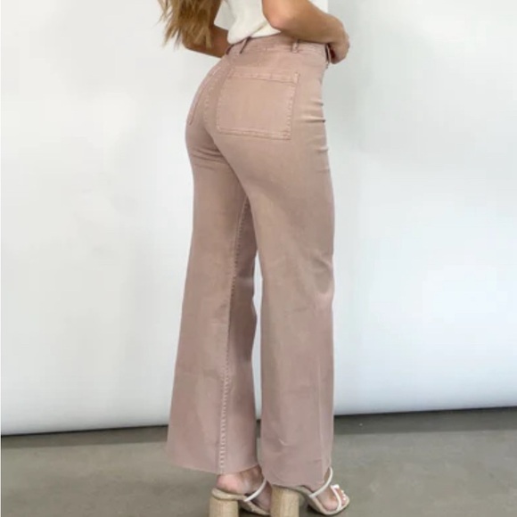 pink pants high waisted and wide leg like new worn once size 6/medium - Picture 2 of 2